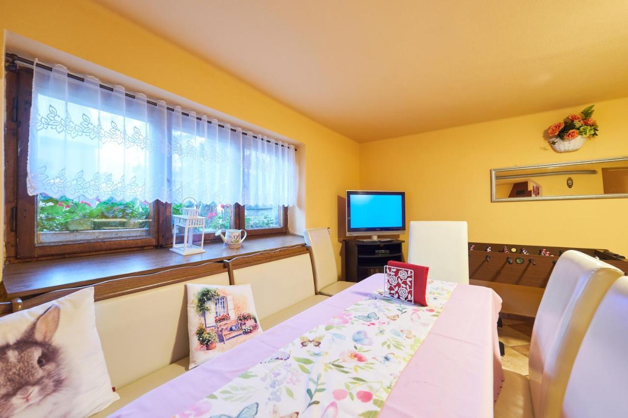 U Stasi Apartment Chocholow Luaran gambar